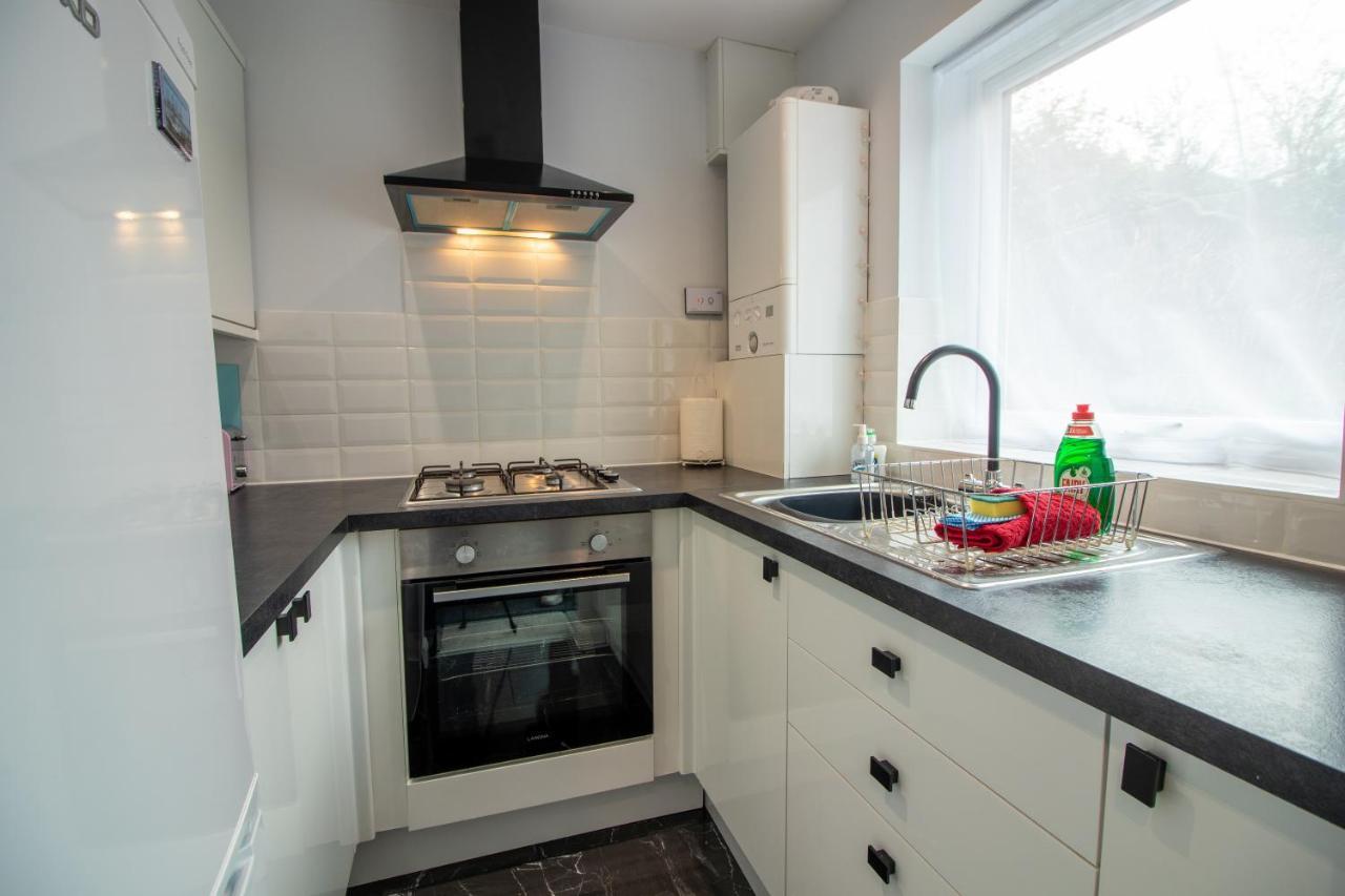Modern & Cosy- Ideal For Small Families & Couples Brixham Exterior foto